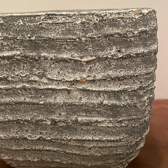 Clay Planter - Picture 6 of 6